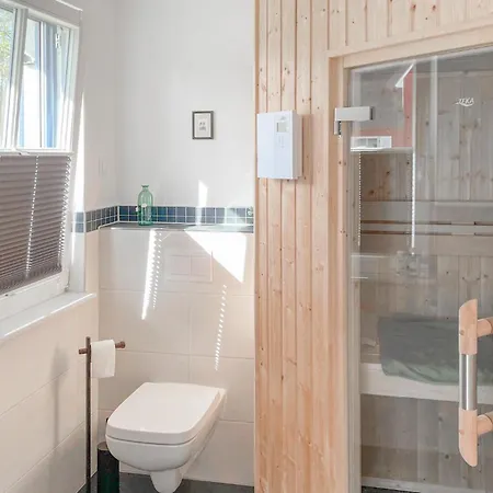 Lovely In With Sauna Semesterbostad Zirchow